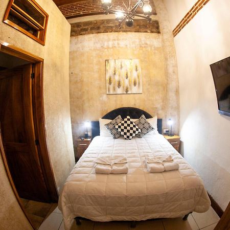 Hostel Hot Chipilin Antigua Exterior foto