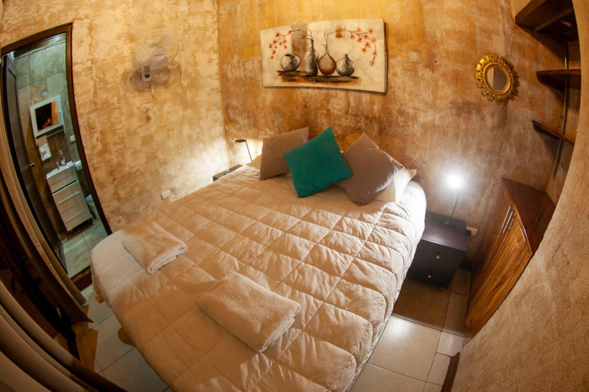 Hostel Hot Chipilin Antigua Exterior foto